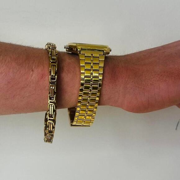 Casio Digital Watch Gold Accents Unisex Retro Y2K Style Quartz New - Picture 4 of 9